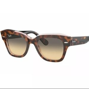 Ray-Ban State Street sunglasses